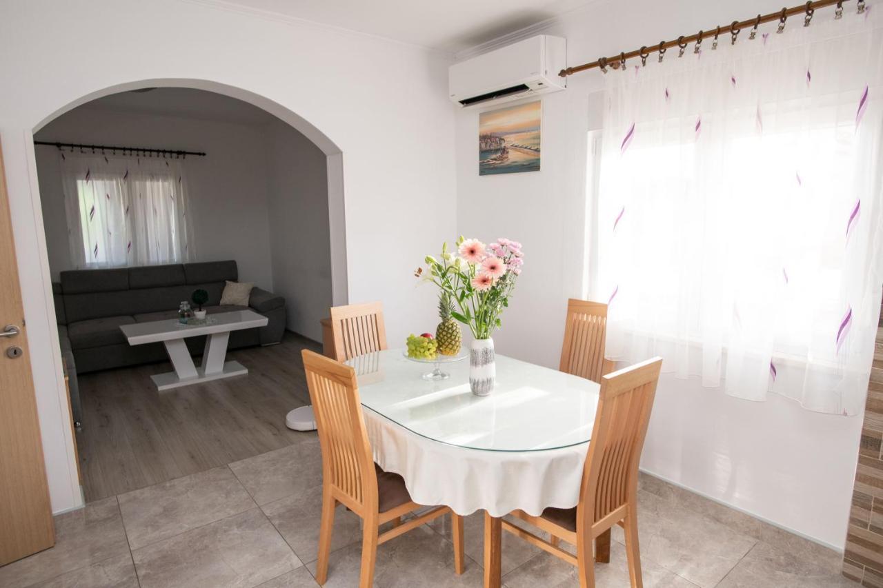 Amaryllis Apartment Rogoznica  Luaran gambar